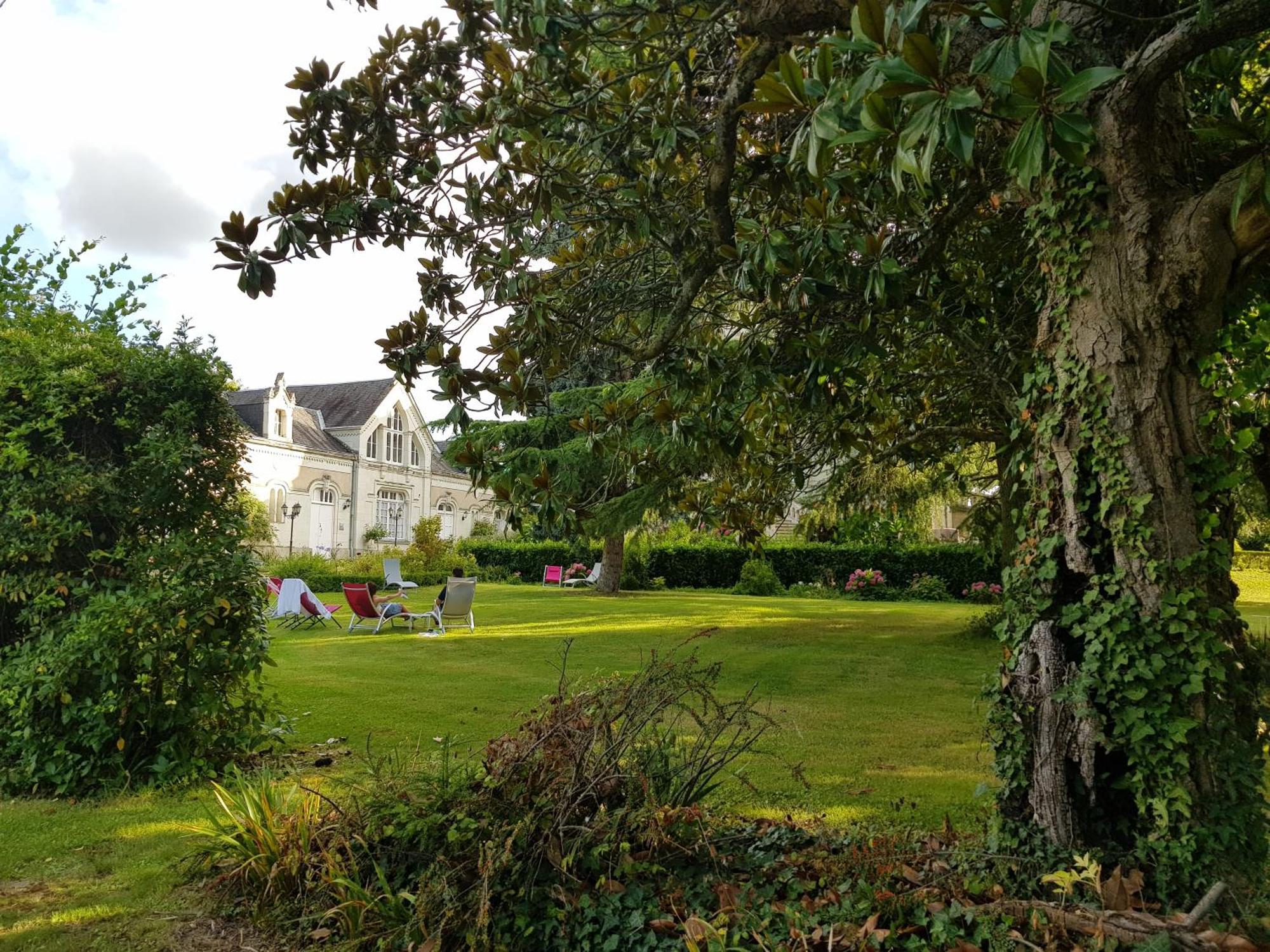 Domaine De L'Oie Rouge Bed & Breakfast Les Rosiers Eksteriør bilde