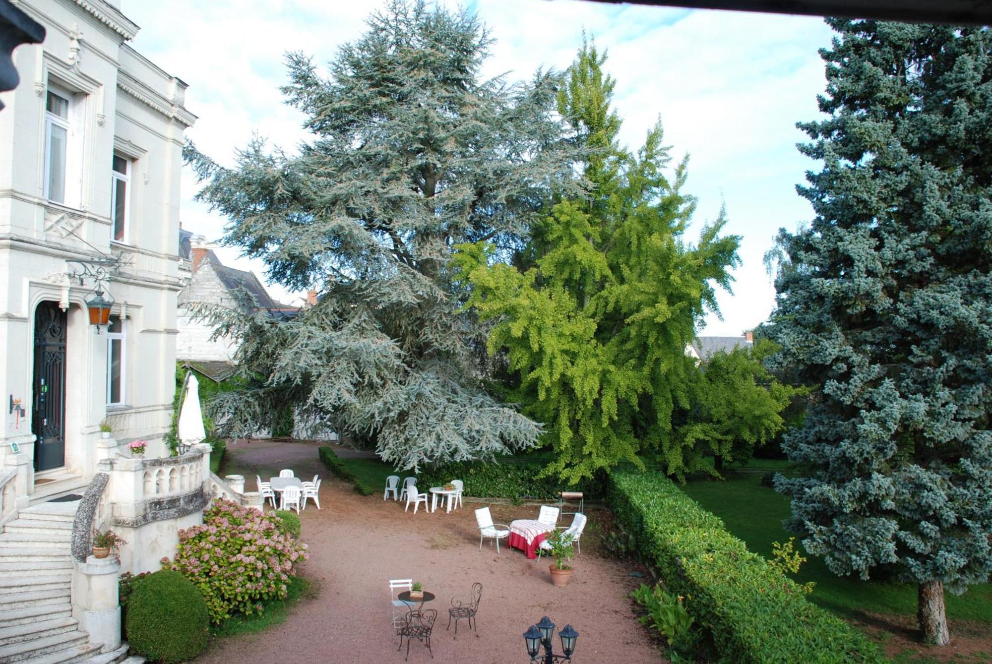 Domaine De L'Oie Rouge Bed & Breakfast Les Rosiers Rom bilde