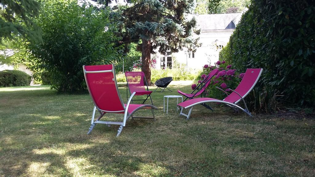 Domaine De L'Oie Rouge Bed & Breakfast Les Rosiers Eksteriør bilde